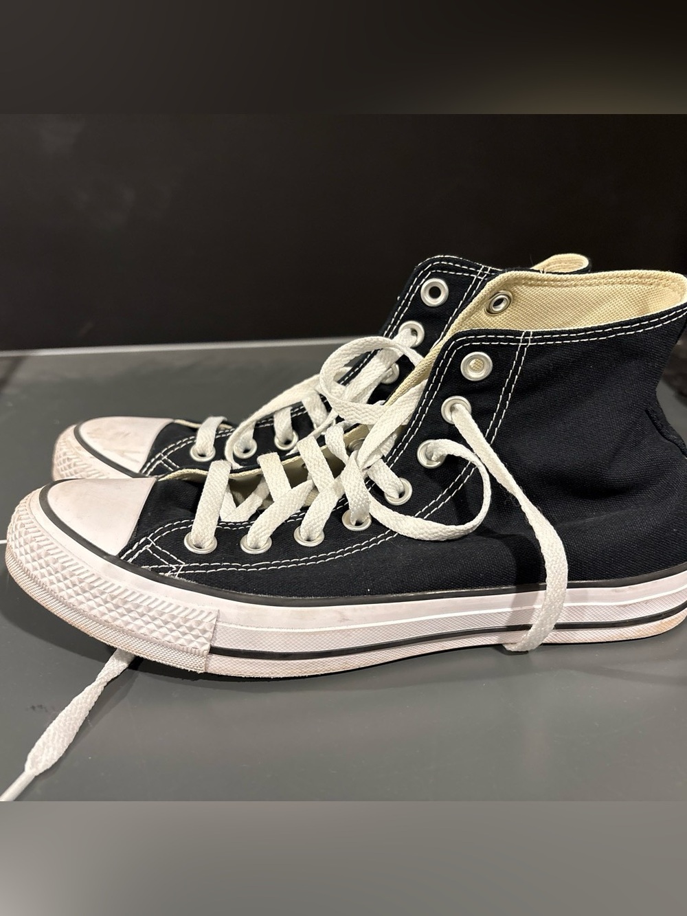 Converse Chuck Taylor All Star High Top Black Sneakers Size 9 Women’s